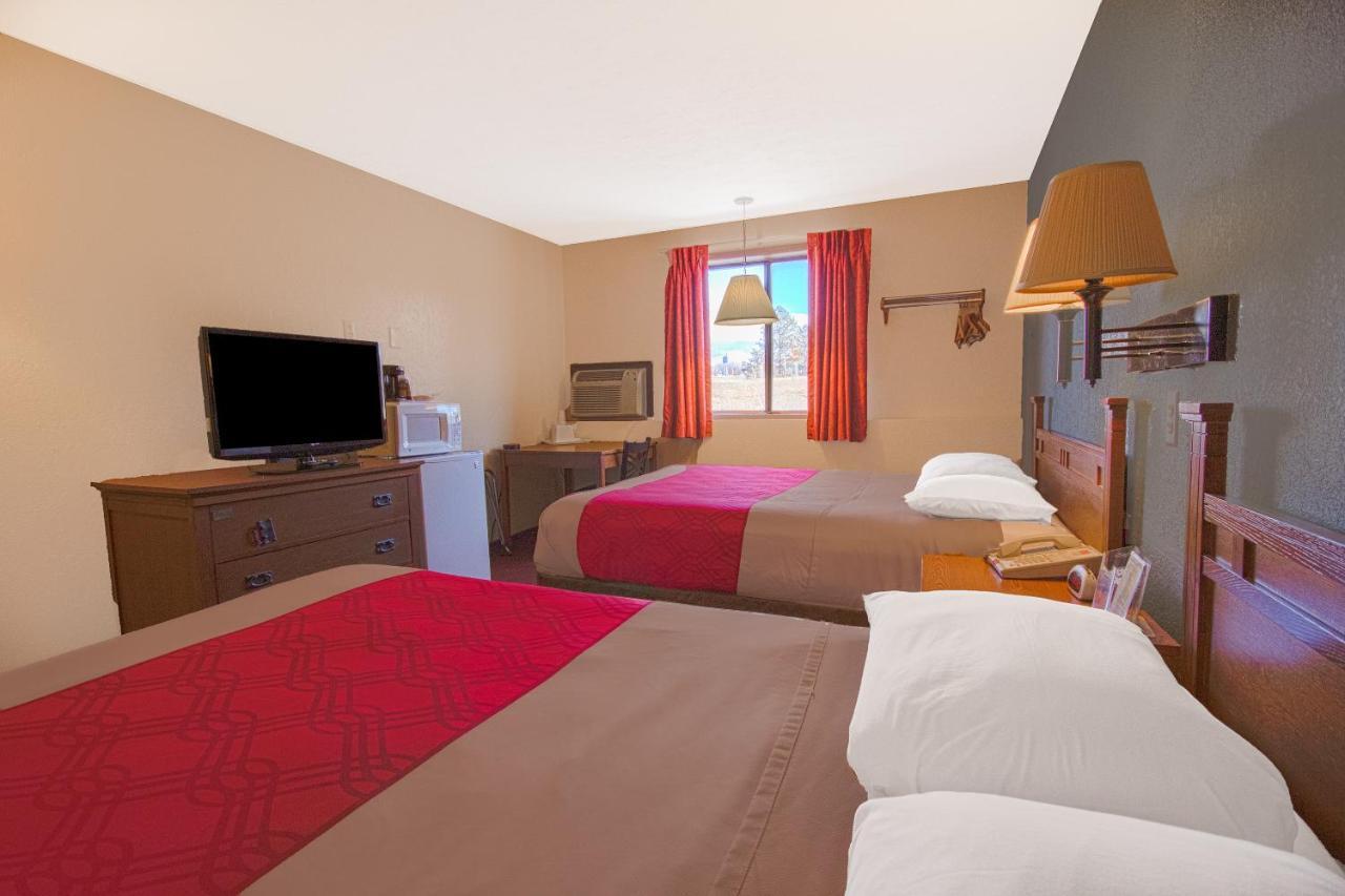 Econo Lodge Junction City I-70 Near Fort Riley Eksteriør bilde